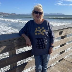 Meet your Posher, Debbi